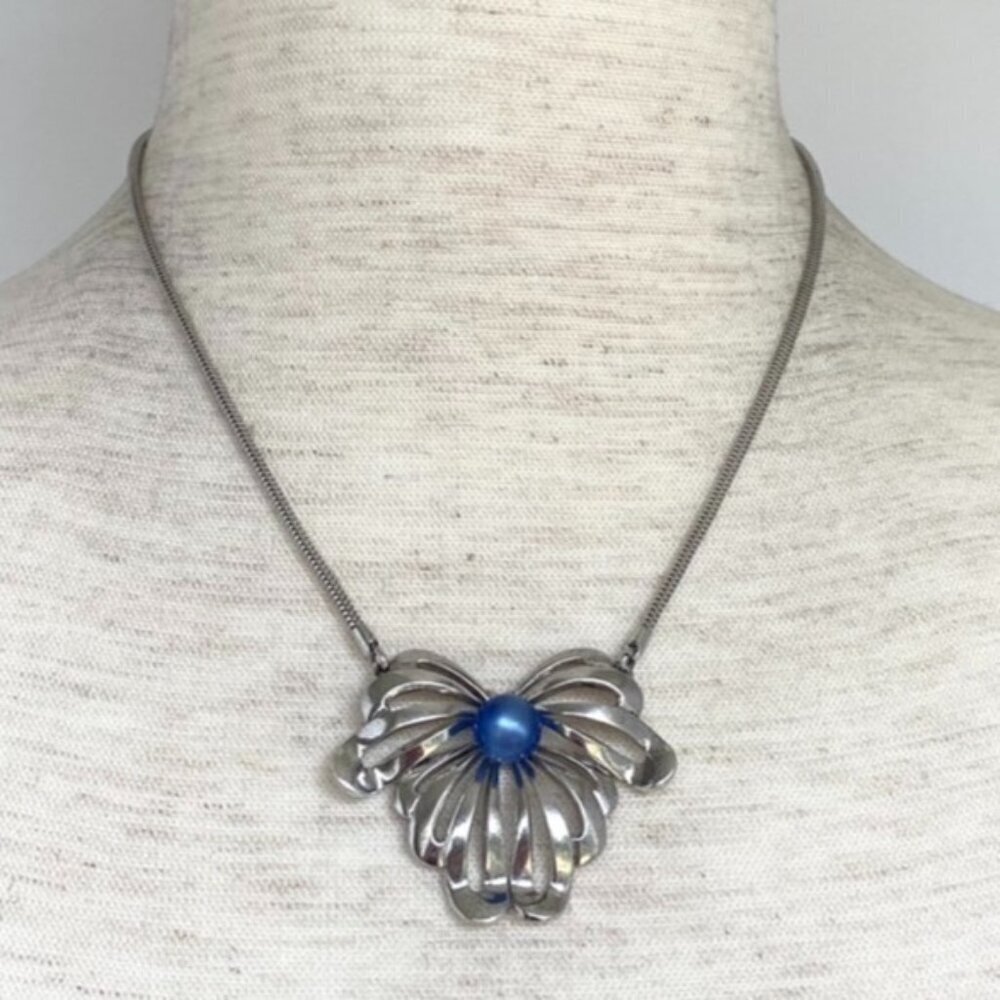 VTG Sterling Silver 925 Forstner Blue Cats Eye Glass Floral Pendant Necklace 16"